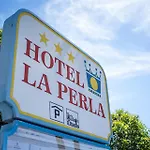 Easy By La Perla 3*