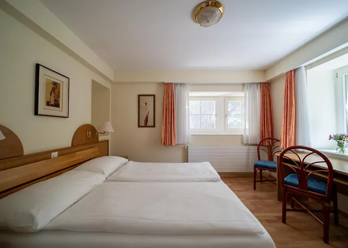 Easy By La Perla 호텔 3*