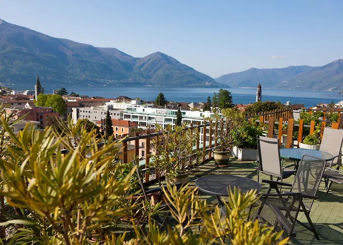 Easy By La Perla 아스꼬나