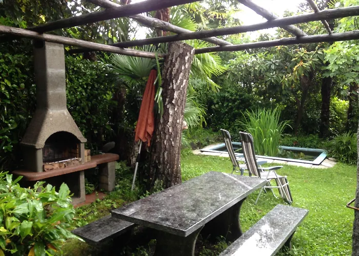 Easy By La Perla 아스꼬나