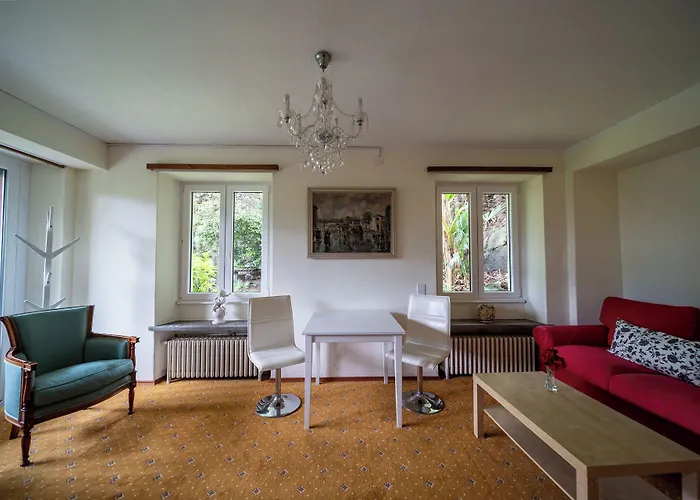 Easy By La Perla 아스꼬나