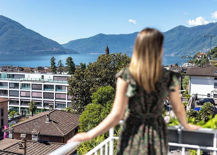 Hotel Easy By La Perla