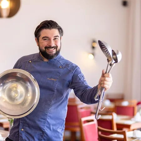 호텔 Easy By La Perla 아스꼬나