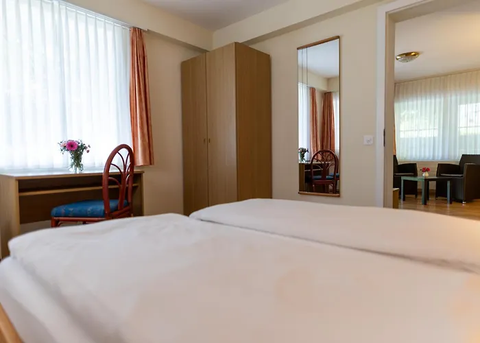 Easy By La Perla 호텔 아스꼬나