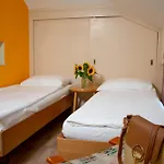 Easy By La Perla 3* أسكونا