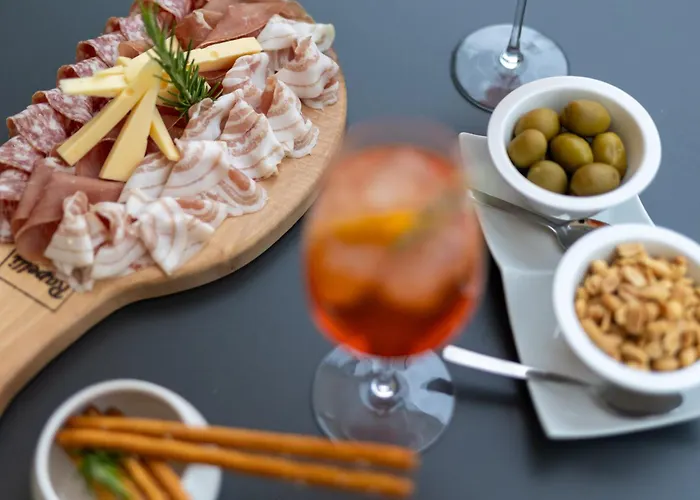 Easy By La Perla アスコナ